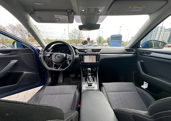 Skoda Superb cena 126500 przebieg: 24319, rok produkcji 2022 z Gdynia małe 211